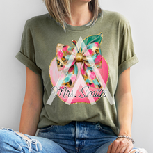 Load image into Gallery viewer, Painted Leopard Bow Apple