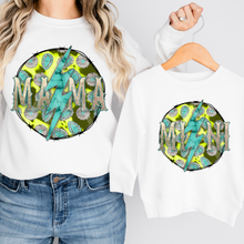 Load image into Gallery viewer, Barbwire Bolt Mama Mini