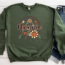 Load image into Gallery viewer, Circle Pumpkin Name