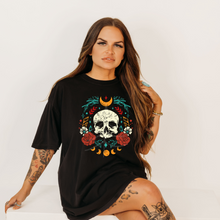 Load image into Gallery viewer, DISTRESSED SKULL (DTF/SUBLIMATION TRANSFER)
